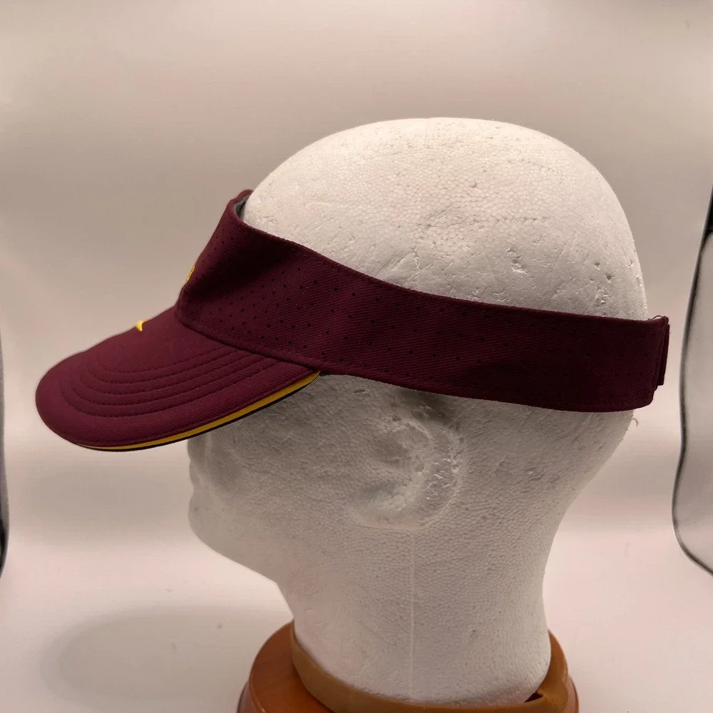 Nike Minnesota Golden Gophers Dri-FIT Visor Maroon Adjustable Hat CT0135-669